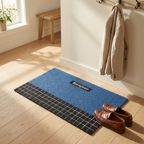Bonjour doormat in an apartment entryway